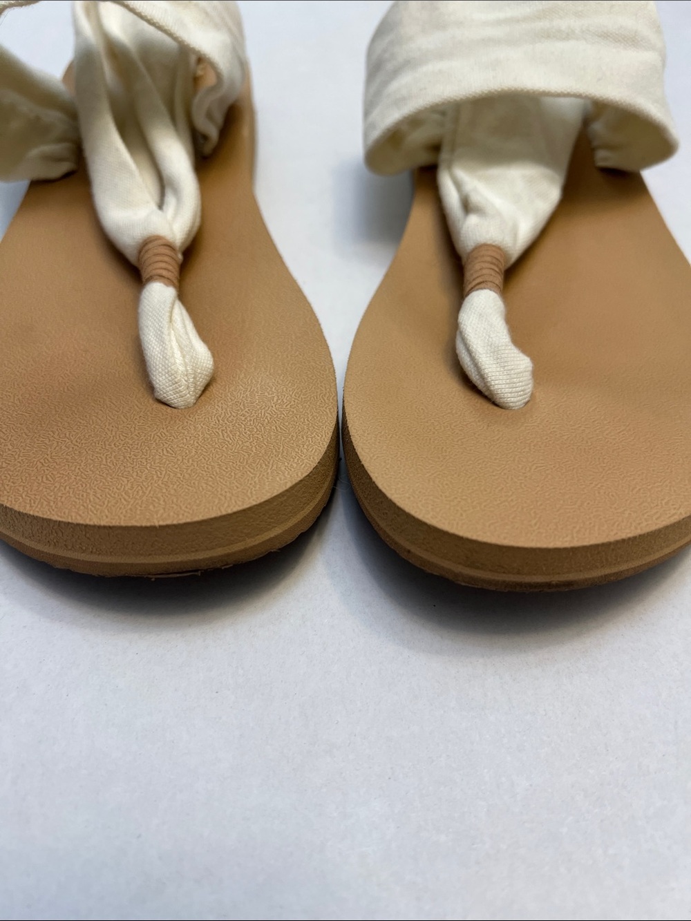 SANUK YOGA SLING SANDALS SIZE 7 TAN & CREAM - Picture 12 of 13
